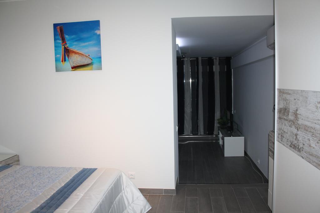Ventur Flat Lägenhet Caniço Rum bild